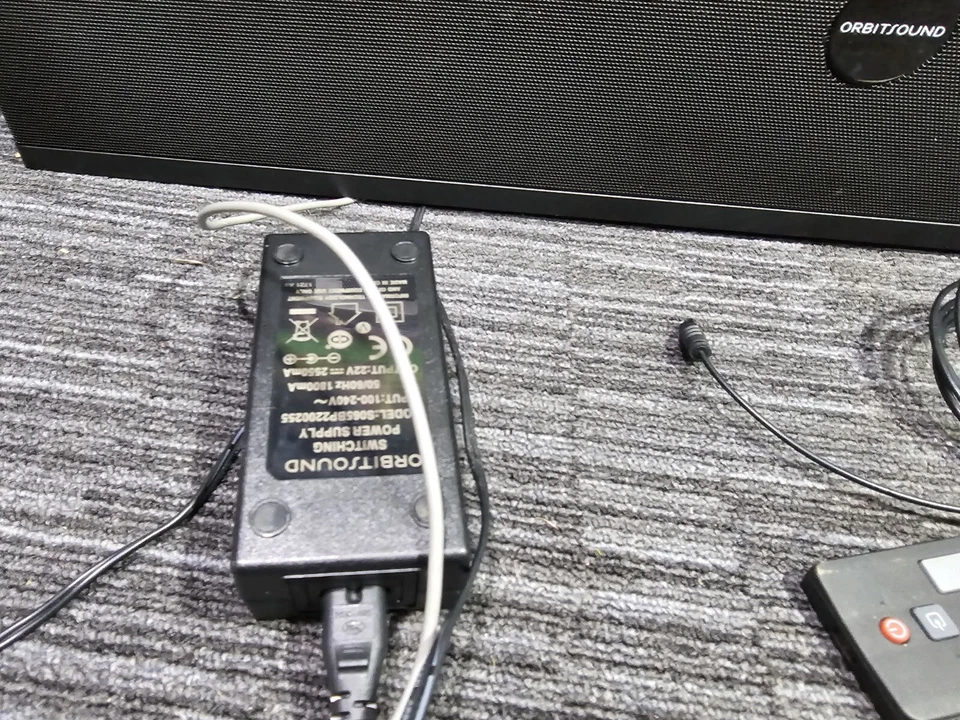 K250 Orbitsound ONE Bluetooth P70 Sound Bar Integrated Subwoofer with Remote - Image 4 of 4