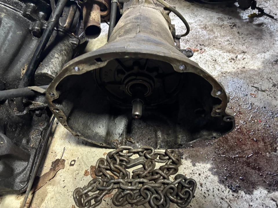 1982 83 84 85 DODGE D150 D250 4WD A727 727 AUTOMATIC TRANSMISSION W/TRANSFERCASE - Image 2 of 4