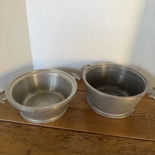 2 Vintage Guardian Service Ware Aluminum 9.5" Round Handled Pans, no lids Stack