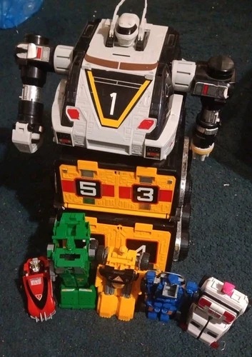 Power Rangers Turbo Deluxe Artillatron and Rescue Megazord Bandai 1997 Vintage