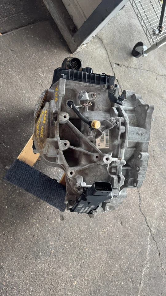 2015–2017 CHRYSLER 200 2.4L 9-Speed Automatic Transmission 948TE OEM - Image 3 of 4