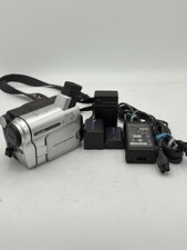 SONY HANDYCAM HI8 CCD-TRV138 CAMCORDER FULLY TESTED WORKING 2 BATTERIES CHARGER