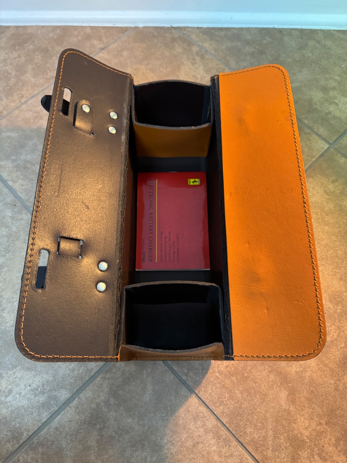 Ferrari F355 Tool case Tan