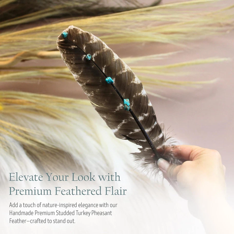 Pluma de pavo tachonada turquesa hecha a mano - Pluma barrada natural para manualidades, H Foto 2 de 4