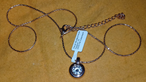 Modeschmuck-Halskette mit Anhänger (Steuer Modeschmuck)