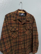 Vintage 70 s Pendleton Loop Collar Plaid Wool Board Shirt Flannel Medium Brown