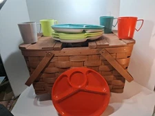 Basketville Wine Picnic Basket & Tucker  Plates Cups