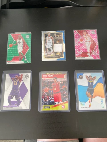 Basketball card lot (Mosaic and Pannini) About 140 cards  