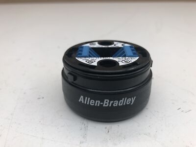 ALLEN-BRADLEY B55E-BCB STACK LIGHT BASE