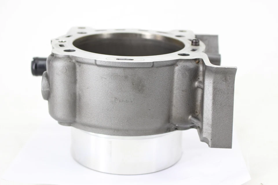 2012 DUCATI DIAVEL ENGINE MOTOR PISTON CYLINDERS BLOCK JUG HORIZONTAL 12021724BB Foto 3 de 4