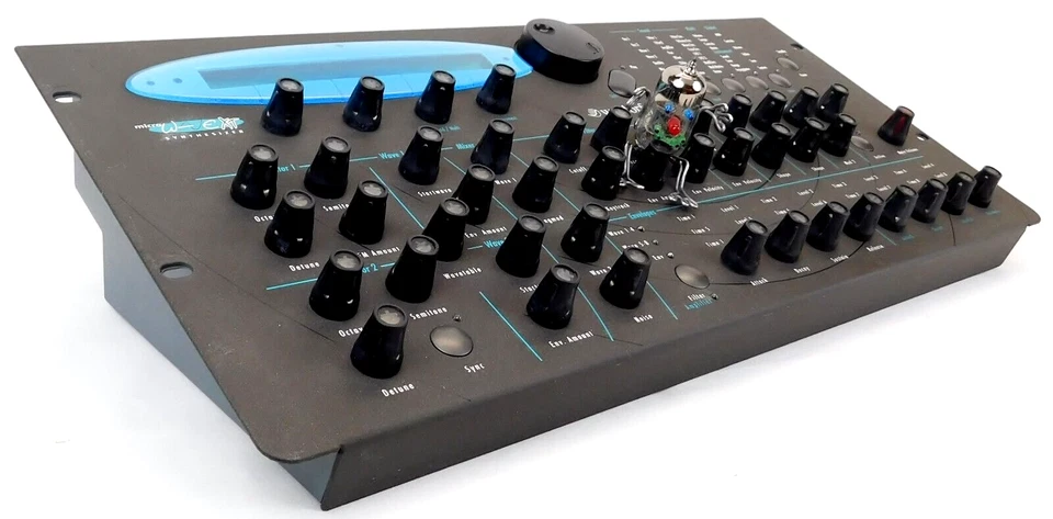 Waldorf Microwave XT Shadow Synthesizer + Top Zustand + OVP + Garantie
