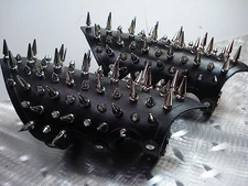 LEATHER SPIKE MIX GAUNTLETS. BLACK METAL...(MDLG0130).... VADER'S