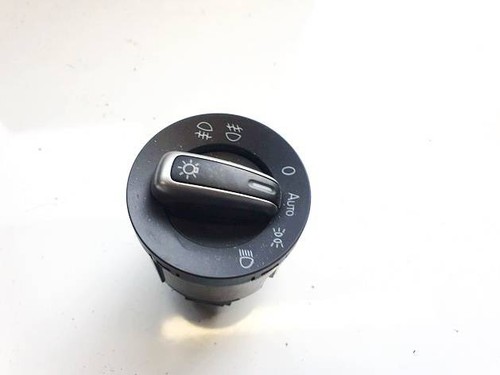 3c8941431a Scheinwerfer Schalter  Volkswagen Passat DE2366236-98