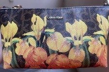 Borsa a tracolla Calvin Klein Hayden floreale/monogramma