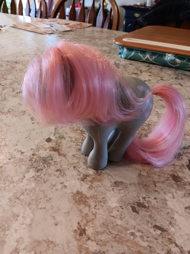 Vintage 1982 My Little Pony G1 Snuzzle Grey Pink Hearts CONCAVE HOOFS - Bild 4 von 5