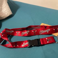 Chicago Bulls RETRO THROWBACK Lanyard  Keychain W/Detach NBA 24”