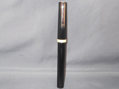 Osmiroid Vintage Black with white trim Squeeze Fill Pen--B-4 nib
