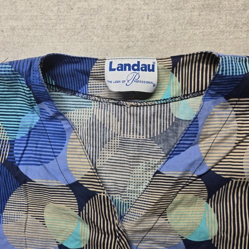LANDAU Blue Circles Snap Front Short Sleeve Scrubs Top Shirt Adult Women's XS - Picture 2 of 8