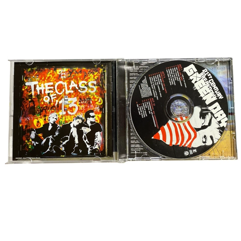 Álbum CD Green Day 21st Century Breakdown 2009 repetición rock prensa australiana Foto 4 de 4