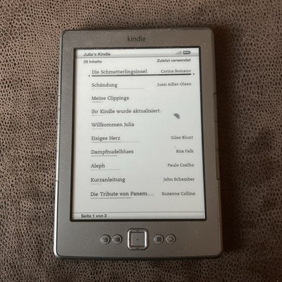 Amazon Kindle 4. Generation D01100 6 Zoll E-Book Reader WLAN