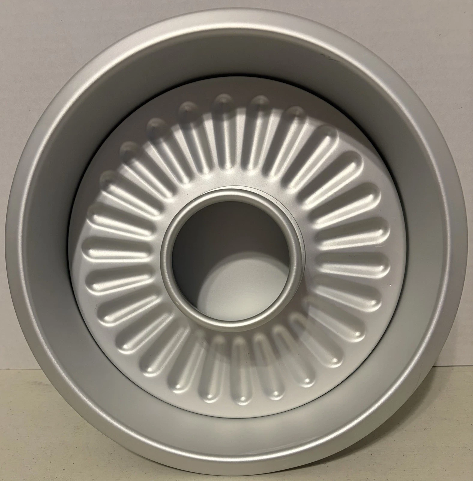 IKEA Vardagen Loose Base Cake Tin/Pan
