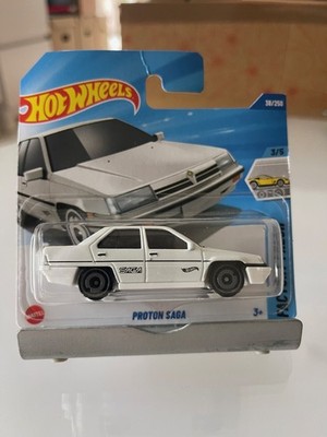 Hot Wheels HYW90 - PROTON SAGA weis neu in OVP