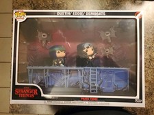 Funko Pop! Moments Deluxe-Stranger Things-Dustin/Eddie/Demobats #05 Phase Three
