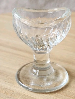 Vintage Glass Rinse Eye on Transparent Stand Medical Sciences Ref No 1