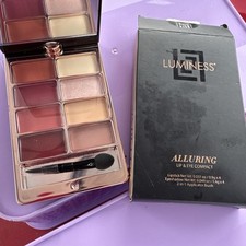 Luminess Alluring Lip Eye Shadow Compact - Damaged Box. New, Sealed