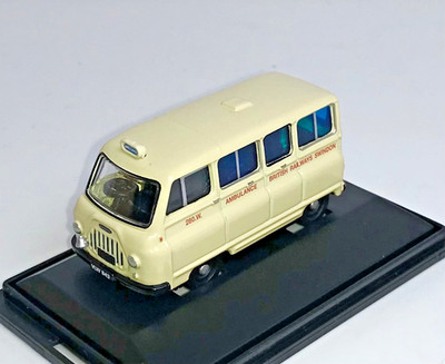 Oxford Diecast Morris J2 Scale 1:76 76JM019 BRITISH RAILWAYS AMBULANCE