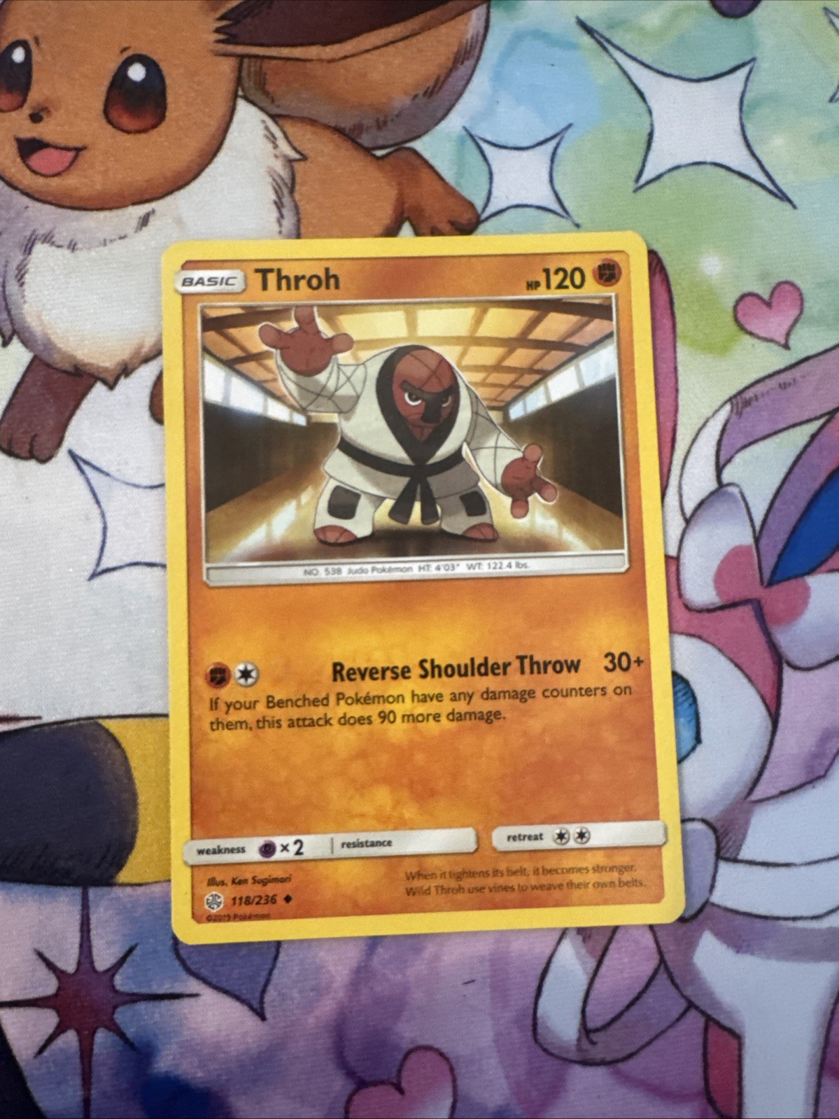 Throh 118/236 Sm-Cosmic Eclipse Regular