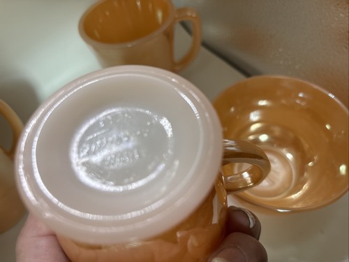 Vintage Fire King Peach Lustre creamer Cups Mugs Anchor Hocking Laurel leaf USA - Picture 11 of 21