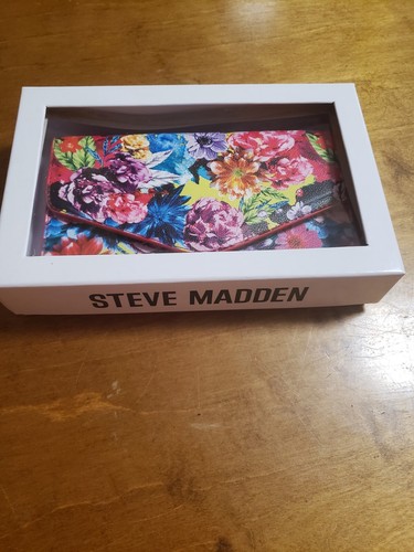 Steve Madden Blumenmuster Clutch Geldbörse Umhängetasche Schulter Kettenriemen Neu im Karton - Bild 5 von 5
