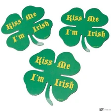 Veil Entertainment Shamrock Shaped Kiss Me I'm Irish 4" Magnets, Green, 3 Pack