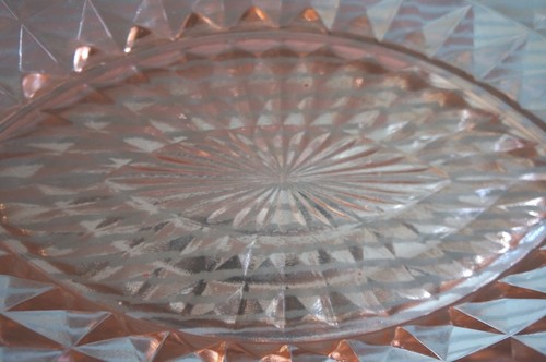 Vintage DEPRESSION GLASS PINK Diamond Boat Shaped Bowl - Picture 2 of 3