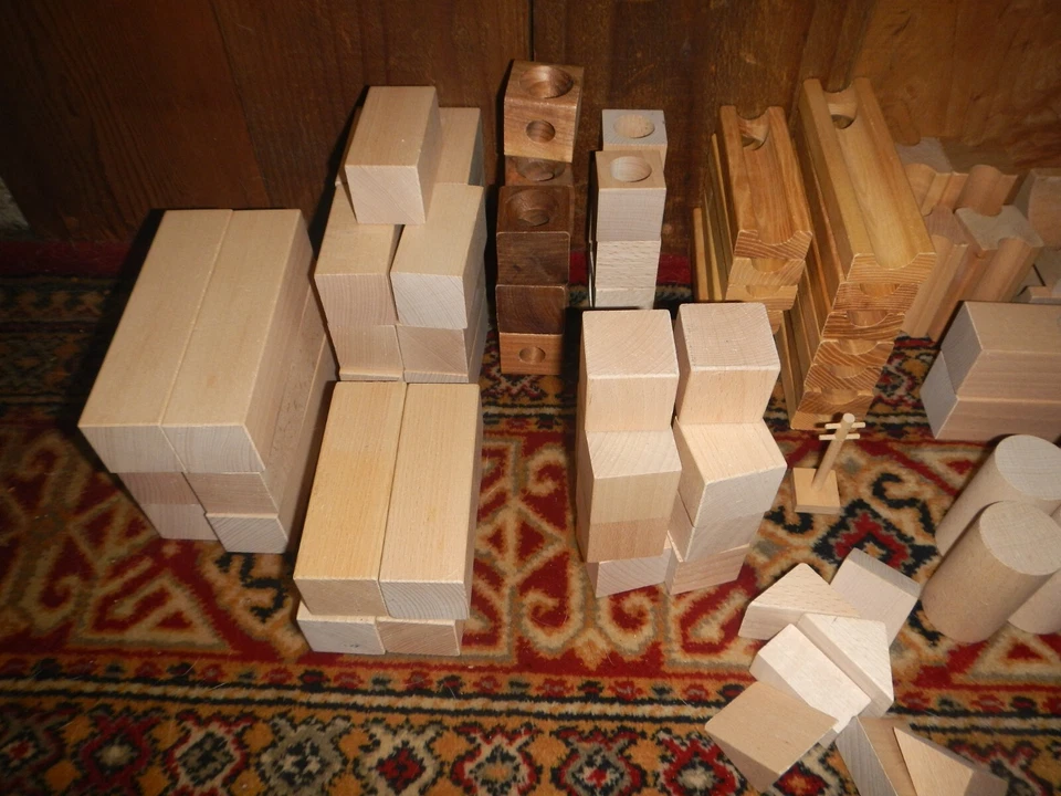 Haba Marble Run Ball Track 117 pieces Made in Germany - Image 2 of 3