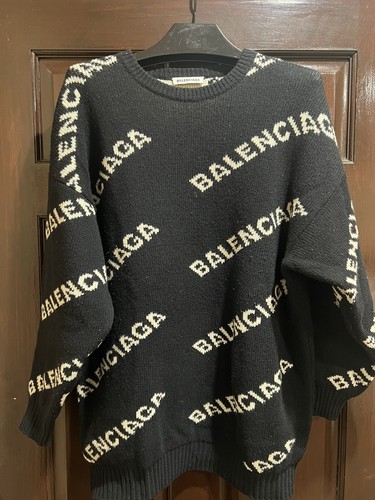 Balenciaga Pullover Allover weiß Logo Damen Größe M - Bild 1 von 6