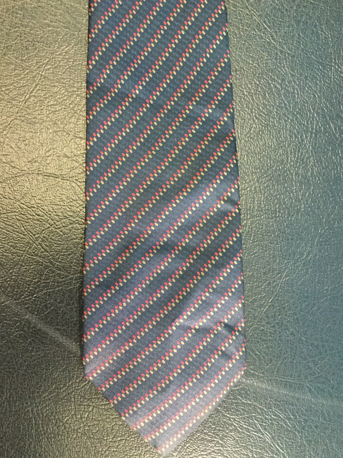 Foto 5 di 6