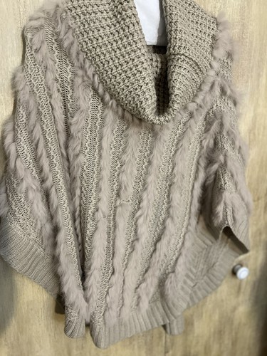 Dolce Cabo Los Angeles Pullover Cape Knit Rabbit Fur Tan S/M NWT Style 31389