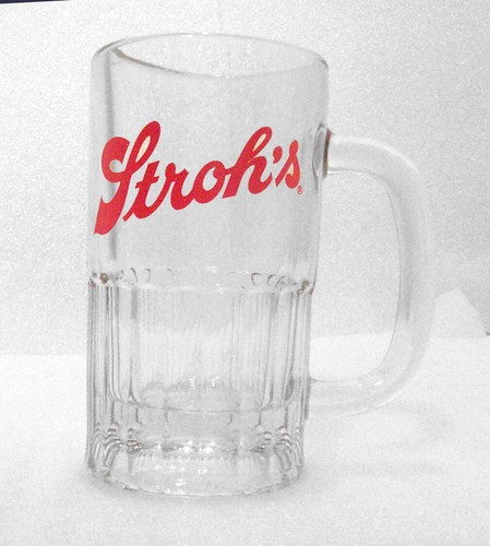 STROH’S Beer Clear Glass Mug Red Logo 5 ½” Tall Barware, Vintage - Bild 1 von 4