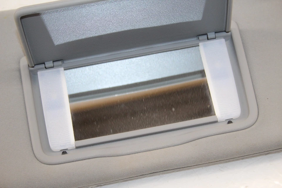 Оригинальный правый солнцезащитный козырек 2014–2017 Acura RLX EC56 - Изображение 4 из 4