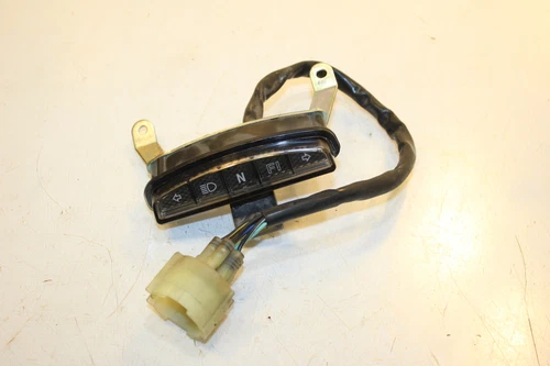 BOX ASSY, PILOT LAMP | Includes Item(s) 14 - 16