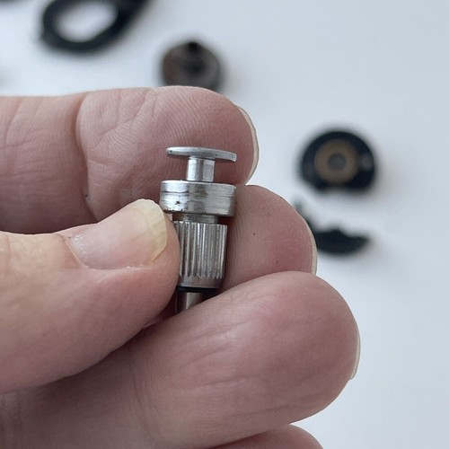 Pfaff 1221 1222 Thread Retainer Stud and Bobbin Winder Assembly - Broken Piece - Picture 12 of 17