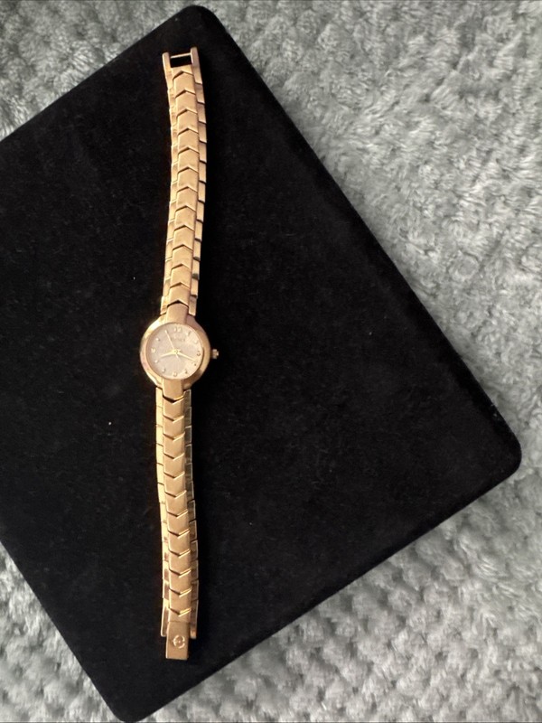 Elgin EG386-097 Women's Gold Tone Dress Watch Needs Battery