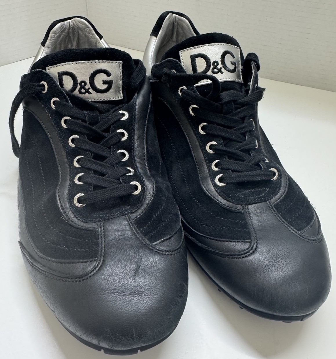 Dolce and Gabbana Mens Swan Black & Silver Leather Sneakers - US SIZE 10
