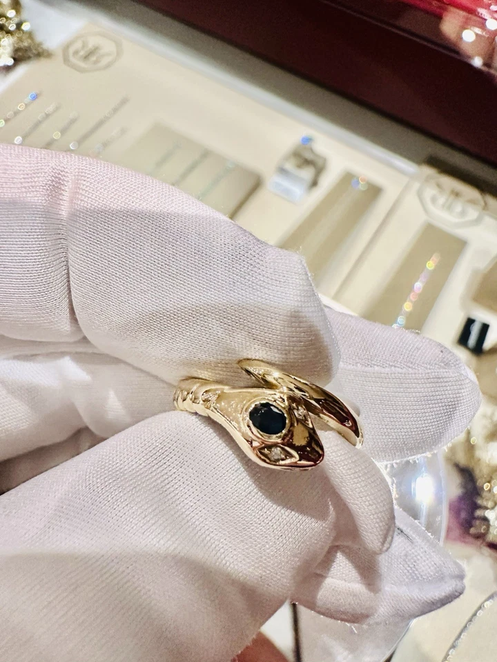 Schlangenring Aus 18Kt 750 Gold Mit Blauem Saphir Und Diamanten 3,39 Gramm - Bild 4 von 4