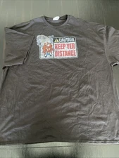 Size 4XL Delta Pro Weight Yosemite Sam “Keep Yer Distance” Graphic Tee Shirt
