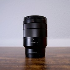 Sony Carl Zeiss Vario-Tessar T SEL2470Z 24-70...