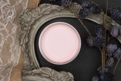 Soft Pink | Chalk Mineral Paint | Dixie Belle | Furniture & Crafts