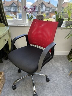 Red Mesh Back Operator Task Office Chair Fabric Padded Seat Swivel Arms